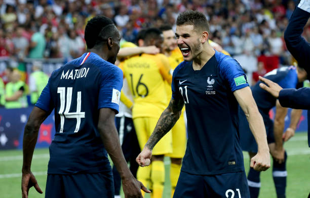 德布勞內 德布勞內